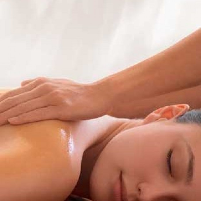 Relaxation Back, Neck & Shoulder Massage